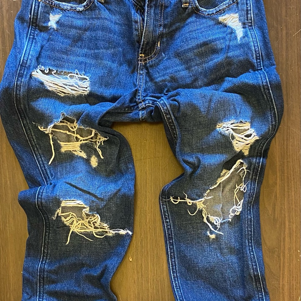 Hollister Women’s Ripped Dark Blue Jeans